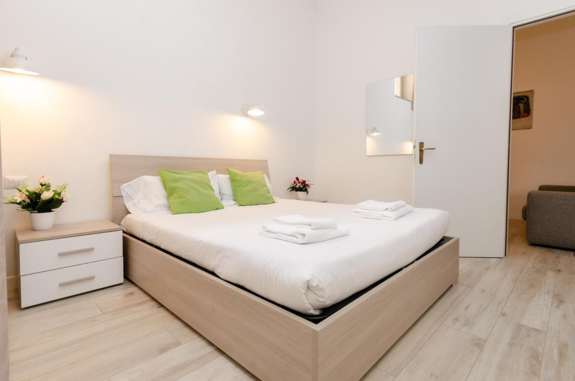 Vivimihome - Duomo Cioffi House Residence Милано Екстериор снимка